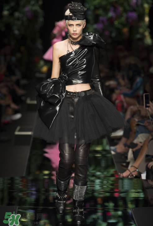 moschino2018春夏系列服裝怎么樣_好看嗎？