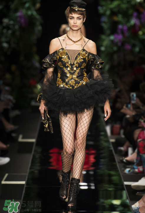 moschino2018春夏系列服裝怎么樣_好看嗎？