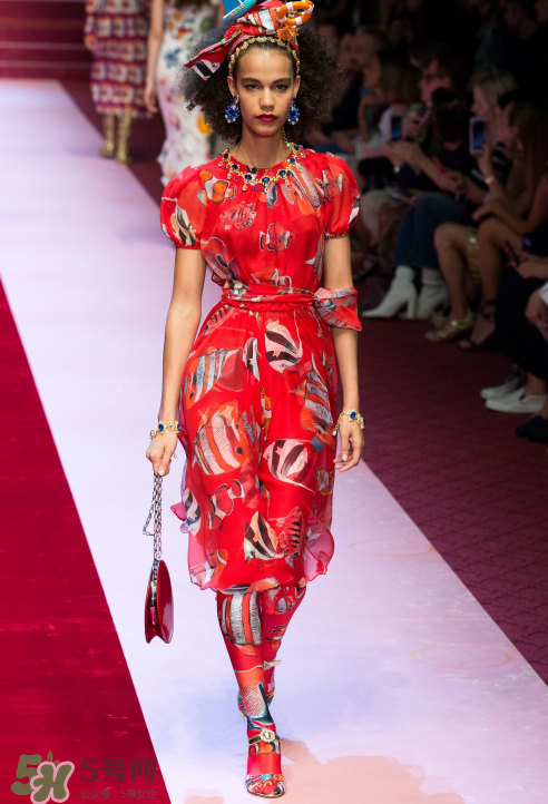 dolce gabbana2018春夏系列服裝怎么樣_好看嗎？