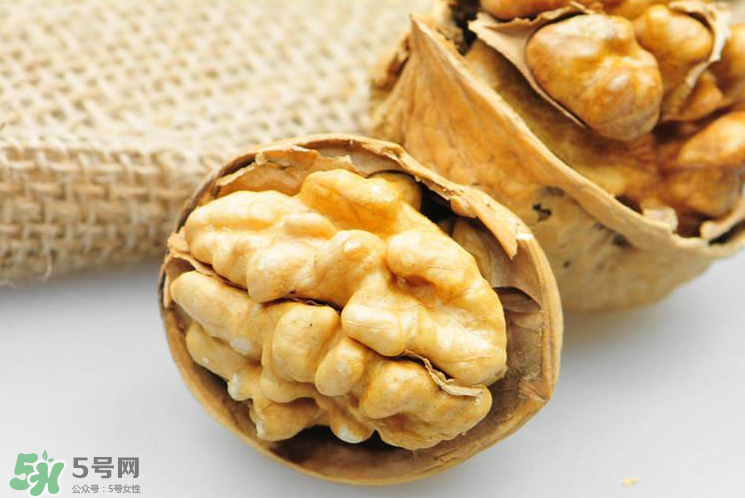 核桃開裂怎么辦？核桃為什么會開裂？