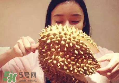 榴蓮發(fā)苦是怎么回事？榴蓮發(fā)苦還能吃嗎？