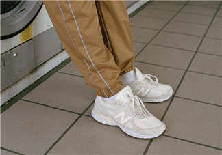 stussy與new balance聯(lián)名990v4什么時(shí)候發(fā)售_多少錢？