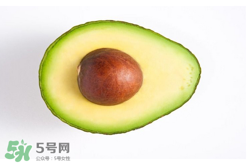 寶寶吃牛油果的好處？寶寶吃牛油果多少合適？