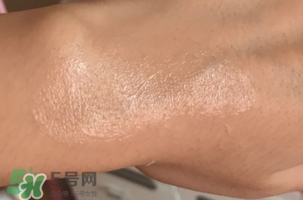 olay小臉?biāo)趺礃樱縪lay新生塑顏臻粹面霜功效