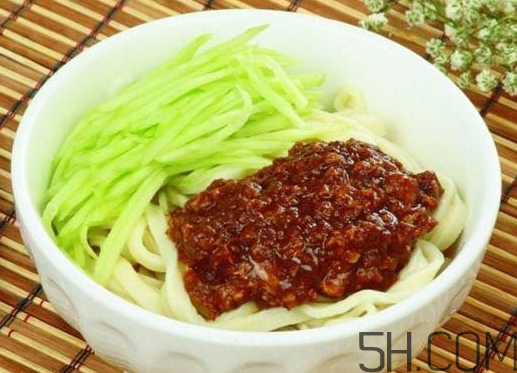 炸醬面用什么醬好？炸醬面可以用甜面醬嗎？