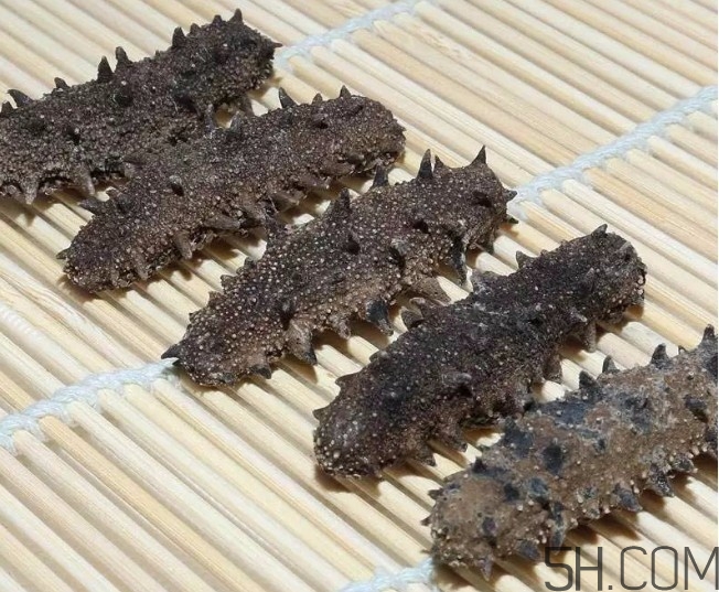 海參顏色深好還是淺好？海參顏色發(fā)白時(shí)怎么回事？