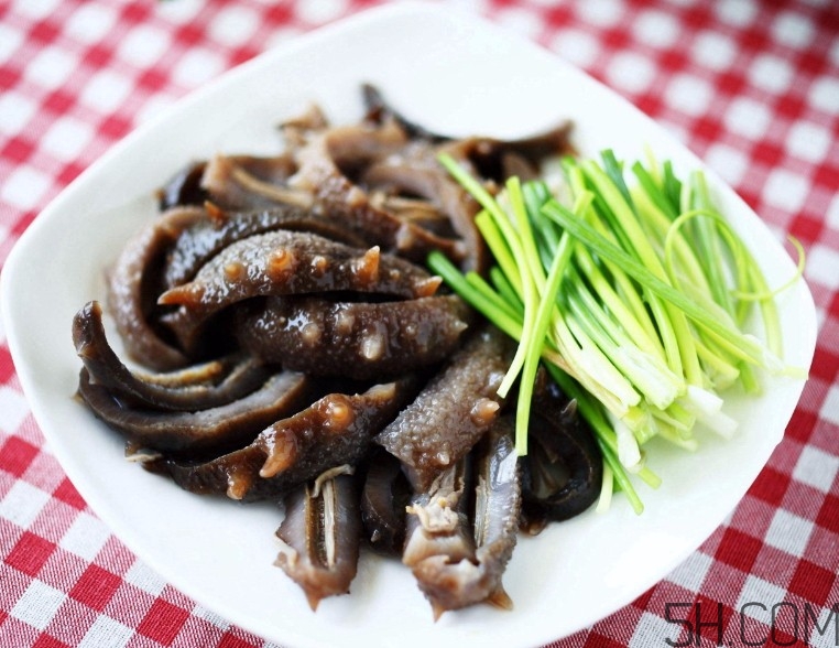 夏天可以吃海參嗎？夏天吃海參上火嗎？