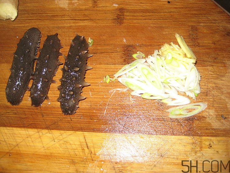蘑菇和海參能一起吃嗎？蘑菇海參湯的做法