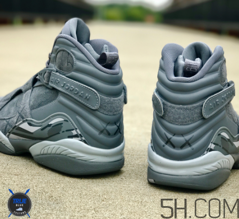 kaws與air jordan 8聯(lián)名實(shí)物什么樣？