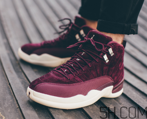 air jordan 12 bordeaux紅酒配色上腳效果怎么樣？