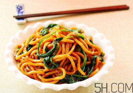 炒面為什么會(huì)粘鍋？炒面怎么不粘鍋？