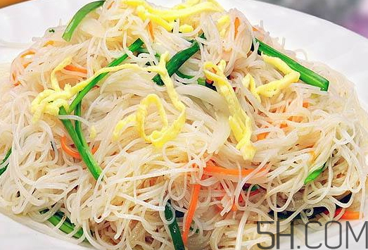 吃炒面會胖嗎？炒面熱量高嗎？