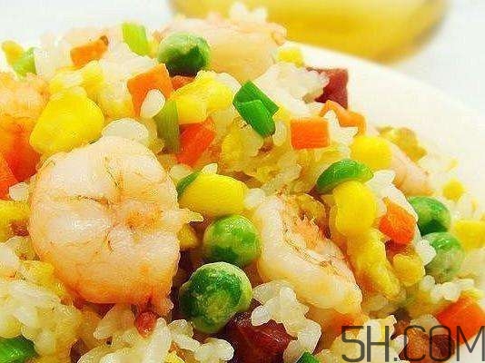 蛋炒飯會胖嗎？蛋炒飯會上火嗎？