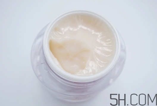 眼霜和睡眠面膜怎么用？眼霜和睡眠面膜使用順序