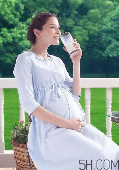孕媽咪需要喝孕婦奶粉嗎？孕婦生活不宜