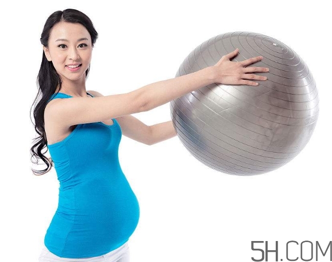 孕婦練習瑜伽常做的動作 孕婦瑜伽的注意事項