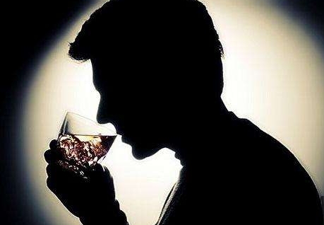 吃偉哥能喝酒嗎？吃偉哥喝酒了有用嗎？