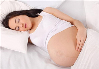 不適合孕婦的睡姿有那些？孕婦冬季如何護(hù)膚？
