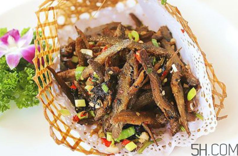 花甲吃多了會(huì)得結(jié)石嗎？吃花甲要注意什么？