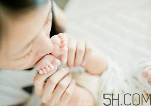 剖腹產(chǎn)后排便困難怎么辦？剖腹產(chǎn)后怎樣快速排便？