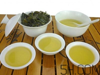 茶葉發(fā)霉是什么樣子？茶葉發(fā)霉怎么鑒別？
