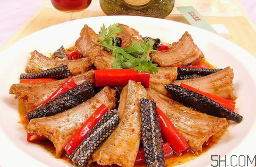 花甲吃多了會(huì)得結(jié)石嗎？吃花甲要注意什么？