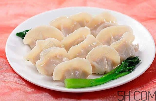 煮餃子開鍋煮皮還是餡？煮餃子蓋不蓋鍋蓋？