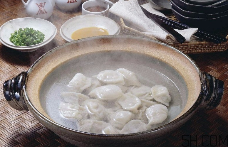 煮餃子怎么煮不破皮？煮餃子怎么看熟沒熟？