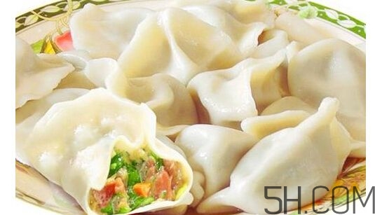 煮餃子開鍋煮皮還是餡？煮餃子蓋不蓋鍋蓋？