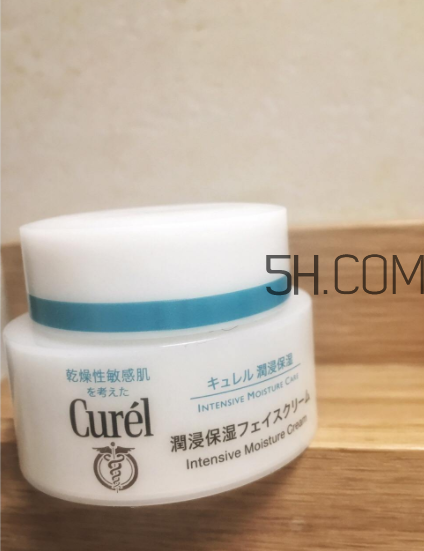 珂潤面霜和乳液哪個好？珂潤面霜和乳液區(qū)別
