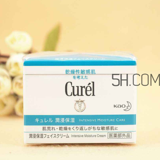 珂潤(rùn)面霜有酒精味嗎？珂潤(rùn)面霜是什么氣味的？