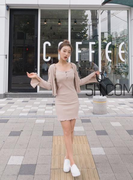 針織衫配什么鞋子？針織衫搭配鞋子圖片