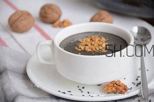 黑芝麻糊什么時候吃最好？黑芝麻糊的做法大全