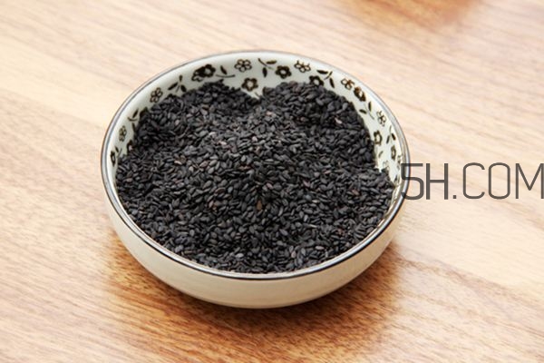 黑芝麻能多吃嗎？黑芝麻吃多了有什么壞處？