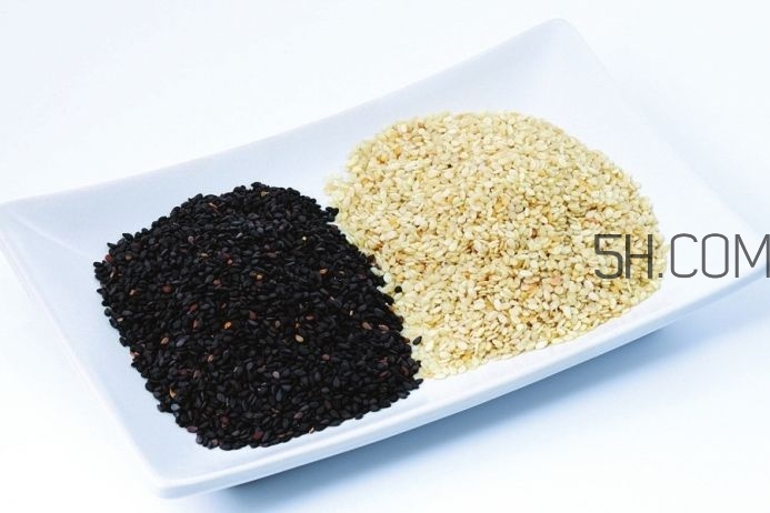 黑芝麻有點(diǎn)苦正常嗎？黑芝麻有保質(zhì)期嗎？
