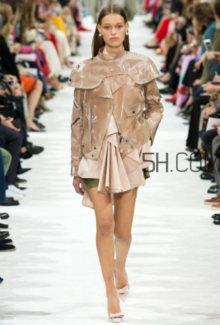 valentino2018春夏系列怎么樣_好看嗎？