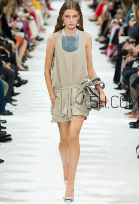 valentino2018春夏系列怎么樣_好看嗎？