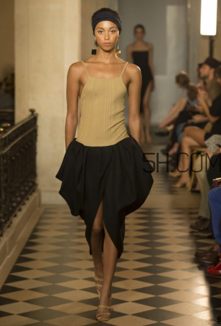 jacquemus2018春夏系列怎么樣_好看嗎？