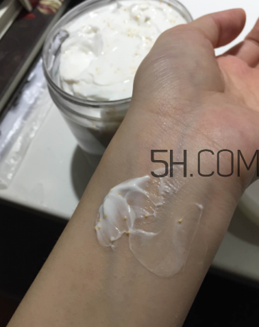 伊麗莎白雅頓身體乳怎么樣？伊麗莎白雅頓身體乳好用嗎？