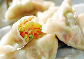 十個月的寶寶可以吃餃子嗎？寶寶吃什么餡的餃子好？
