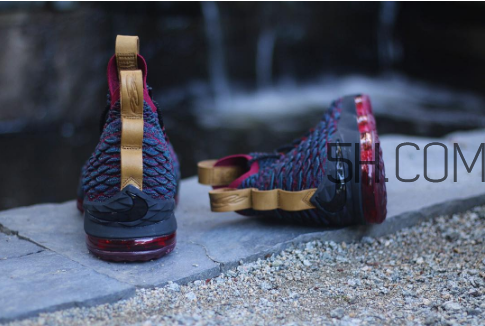 nike lebron 15 cavs騎士隊配色發(fā)售時間_多少錢？