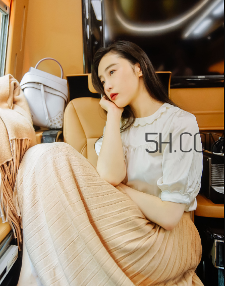 中耳炎為什么會(huì)流水？中耳炎為什么會(huì)流血？
