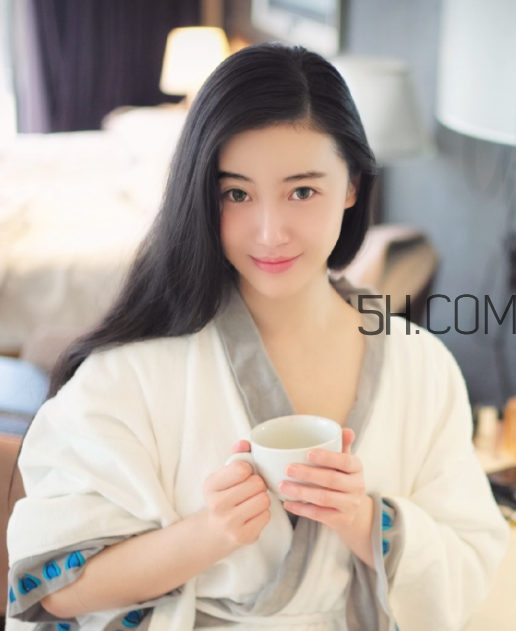 中耳炎需要輸液嗎？中耳炎需要手術(shù)嗎？