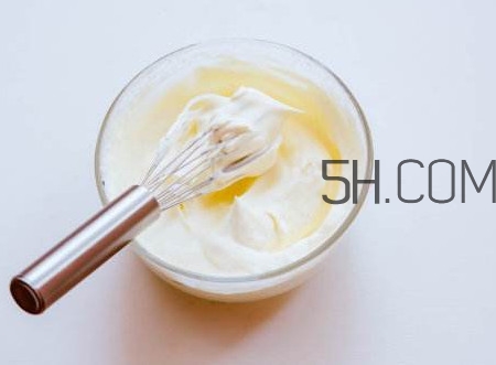 淡奶油打發(fā)后能保存多久？淡奶油打發(fā)后會化嗎