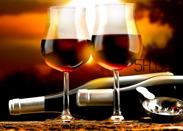 國產(chǎn)葡萄酒哪個牌子好？進口紅酒品牌排行榜