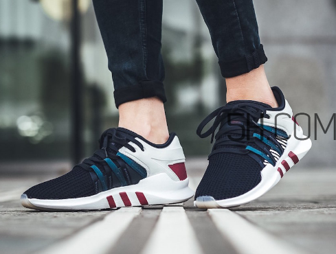 adidas eqt racing adv復(fù)古跑鞋在哪買？