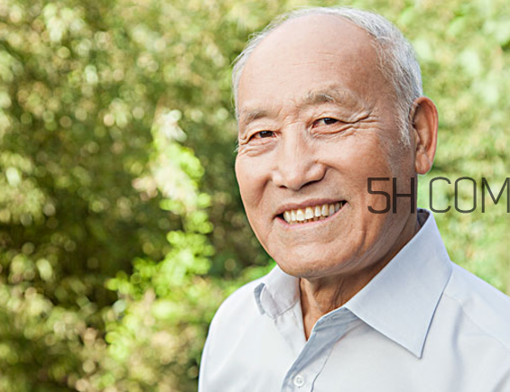 肺結(jié)核跟乙肝哪個嚴(yán)重？肺結(jié)核會轉(zhuǎn)化為肺癌嗎？