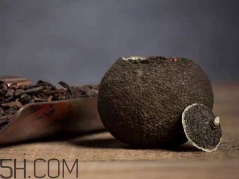 為什么喝小青柑普洱茶喉嚨痛？小青柑什么時(shí)候喝好