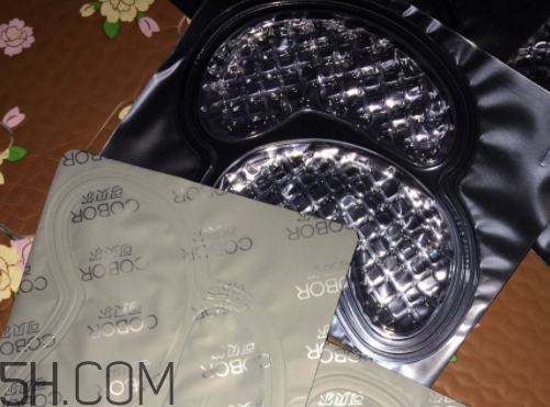 可貝爾燕窩特潤修護眼紋消眼貼膜多少錢？怎么樣？