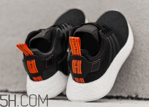 adidas nmd r2 future harvest萬圣節(jié)配色實物什么樣？